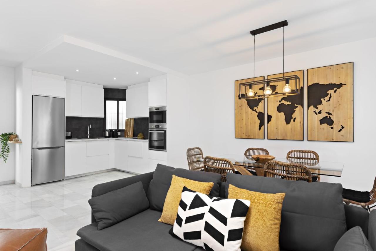 Two Bedroom Apartment In Puerto Banus With Terrace Marbella Esterno foto