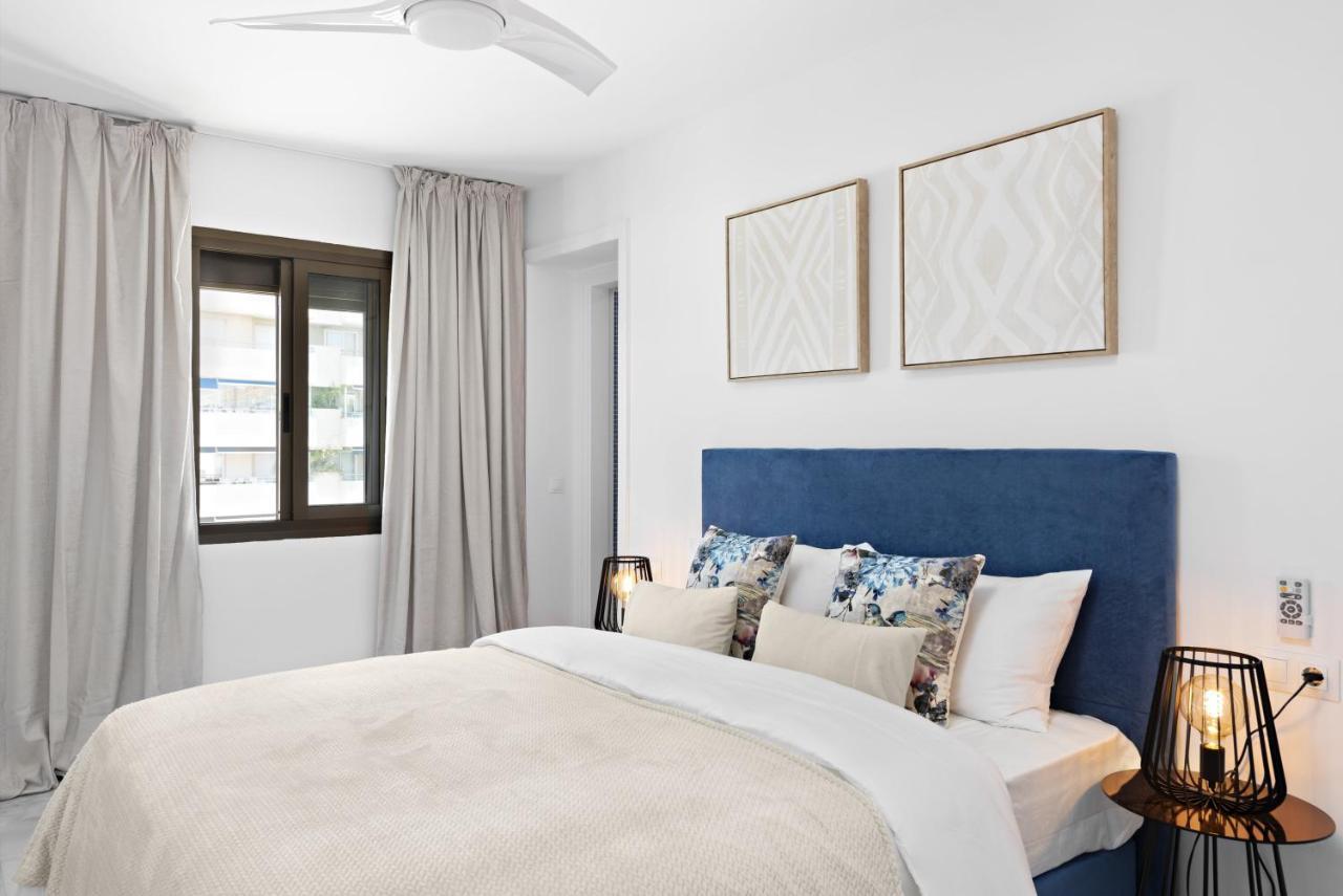 Two Bedroom Apartment In Puerto Banus With Terrace Marbella Esterno foto