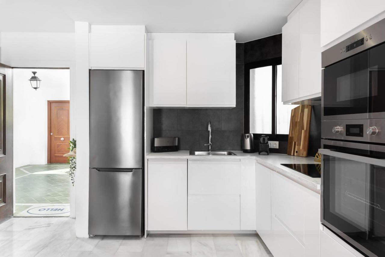 Two Bedroom Apartment In Puerto Banus With Terrace Marbella Esterno foto